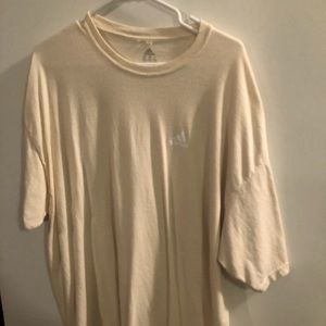 Adidas T-Shirt